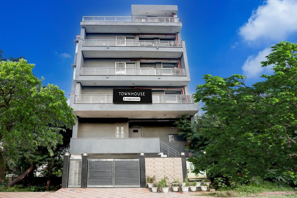 Elegant Stays at Rohini Sector 24, Delhi