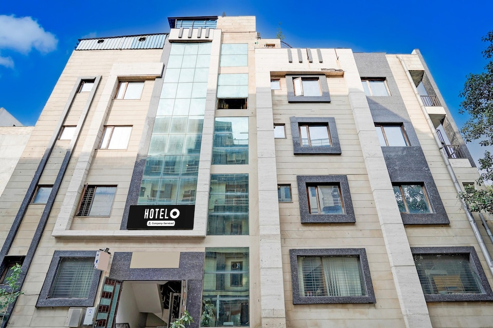 Super Hotel O Rohini Sector 24, Delhi