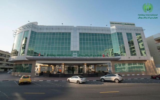 Premium Suite Stay  Sunday Dubai Holiday