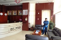 Cozy Twin Stay Top Stars Hotel Comfort