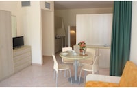 Studio für 4 Personen in Imperia