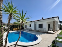 Villa in L’Escala nahe Riells Strand