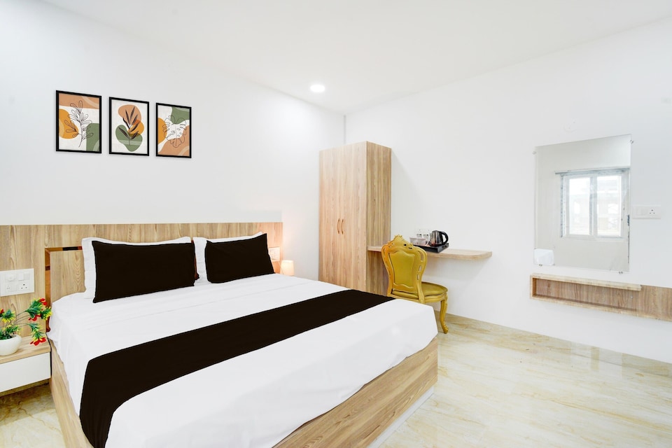 Elegant Stays near LB Nagar metro Station, Hyderabad