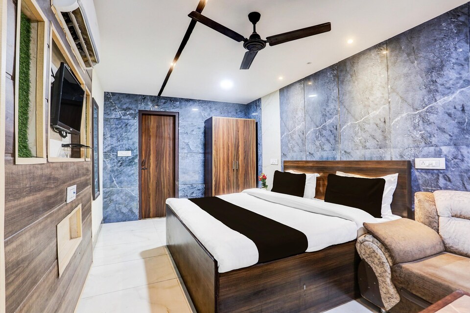 Premium  Stays Near Ludhiana Railway Station, Ludhiana