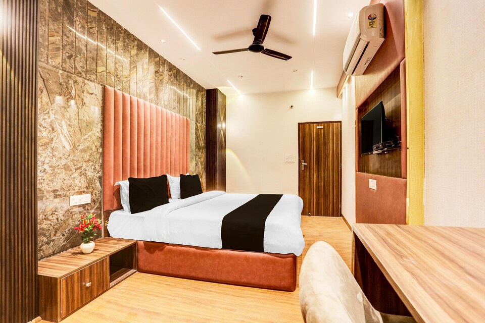 Premium  Stays Near Ludhiana Railway Station, Ludhiana