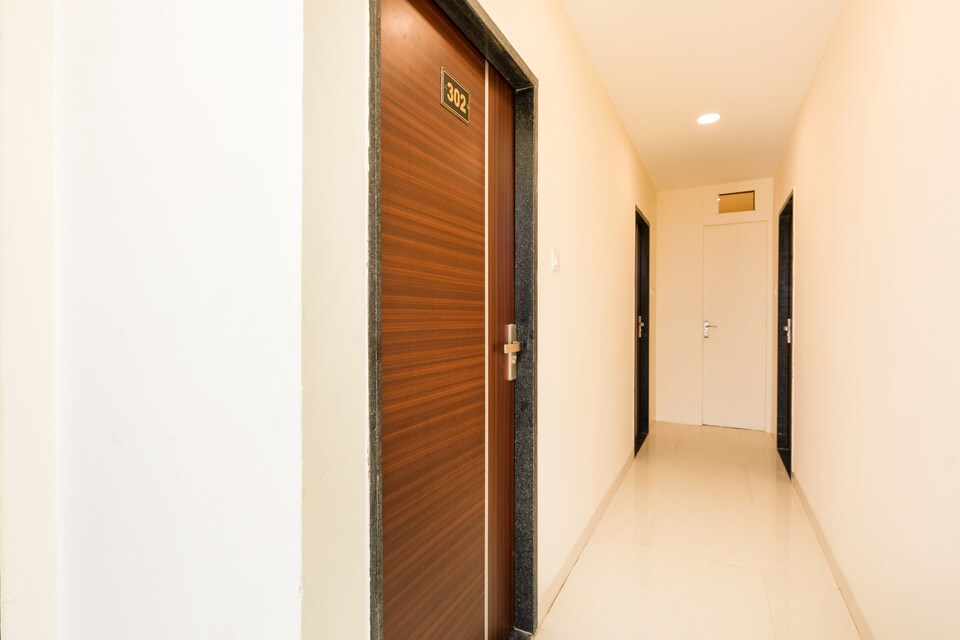 OYO 71689 Hotel S Pride, MG Road Indore, Indore