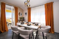 Küstenwohnung mit 2 Schlafzimmern in Vodice