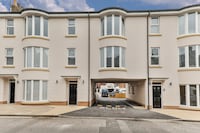 Apartamento en Scarborough cerca de playa