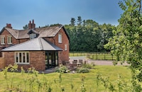 Cottages bij de Severn met Hot Tub