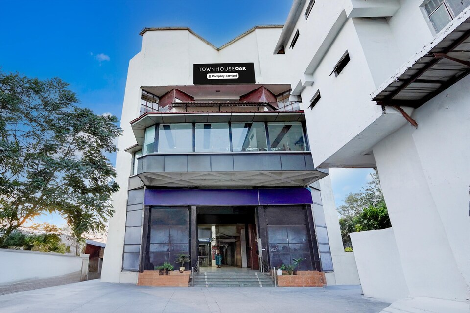 Townhouse Oak Clock Tower, Dehradun