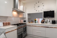 Victorian Maisonette in Torquay by Harbour