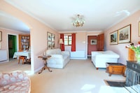 Holiday Home in Mid Wales with Countryside Views