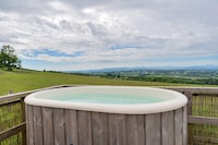 Bramble Yurt