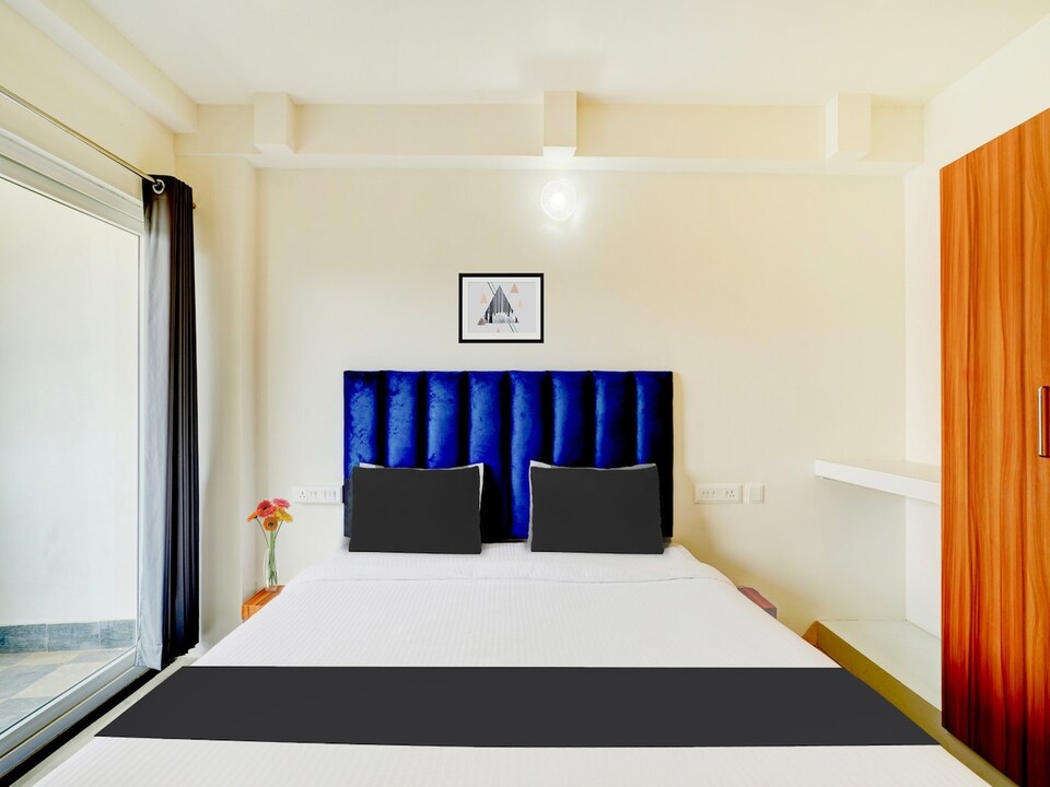 Deluxe Hotel Pride, Mysuru