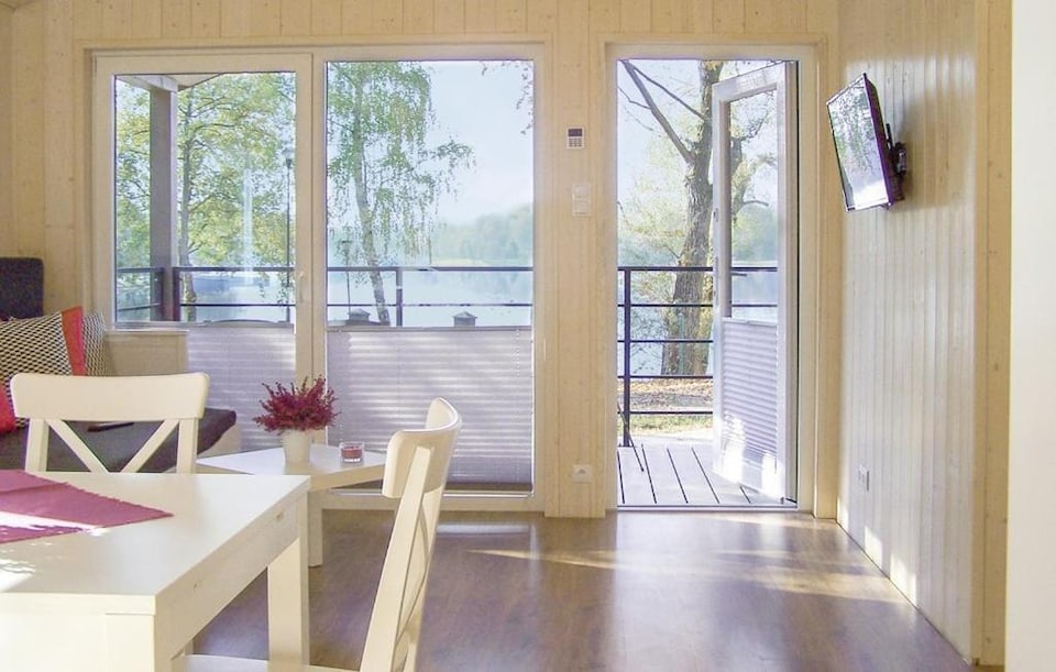 Casas de vacaciones con vistas al lago, Cieszyno