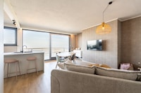 Penthouse am Meer mit Dachterrassenblick