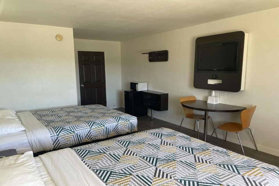 2 Queen Beds | Non-Smoking, Wichita Falls
