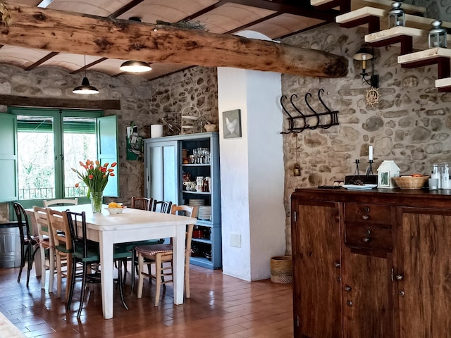 Rustikales Haus in Mieres am Banyoles-See, Mieres