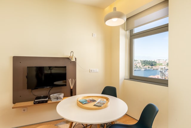 Gezellig kustappartement met terras, Oporto