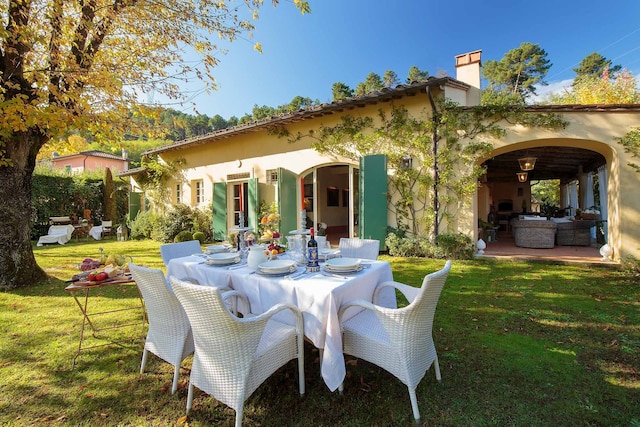 Villa a Camaiore con piscina e vista Toscana