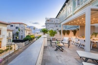 Wohnung in Italien mit großer Meerblickterrasse
