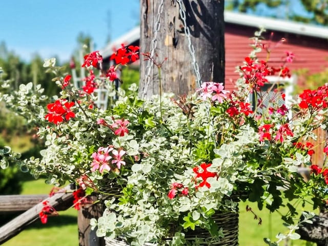 5 person holiday home in Hallstavik, Norrtälje