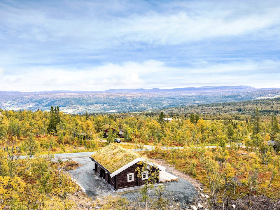 8 person holiday home in Ålen