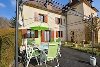 Huis in Périgord bij middeleeuwse dorpen