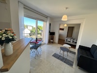 Apartment in Le Mans near Sarthe River