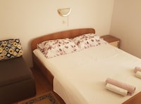 Apartments Danijela & Vlado - Two Bedroom Apartment with Balcony and Garden View