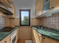 Apartment Villa Mirna - Three Bedroom Apartment with Balcony and Sea View