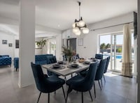 Villa Stipea - Four Bedroom Villa with Swimming Pool