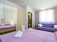Cozy One Bedroom Apartment with Terrace