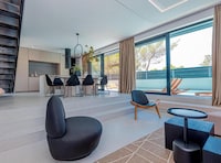 Four Bedroom Villa with pool