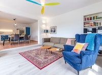 Serene Rural Villa with Pool, Sun Deck, and Children's Play Area - Five Bedroom Villa