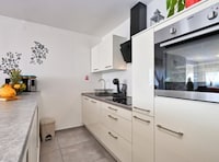 Villa Cerina - Three Bedorom Villa with Outdoor Swimming Pool