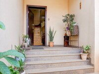 Collection O Varsoli Uptown formerly Carmello & Othelo Villas