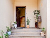 Collection O Varsoli Uptown formerly Carmello & Othelo Villas