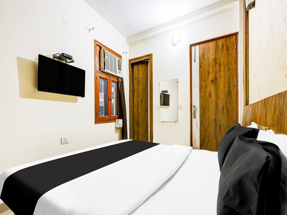 classic jbf residency huda centre, Gurugram
