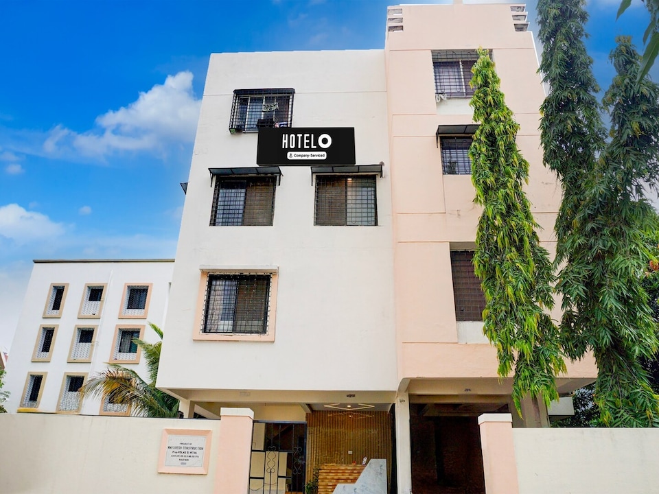 Classic Hotel Sadanand Executive, Pune