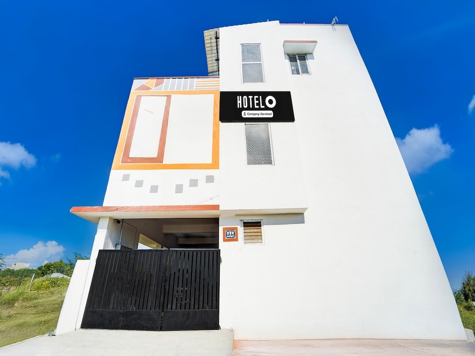 classic l r residency, Neelambur