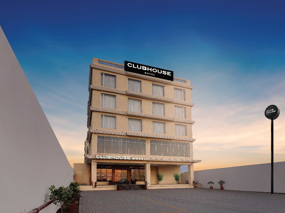 Premium Stays by Clubhouse Hotel Morbi, Bandhunagar