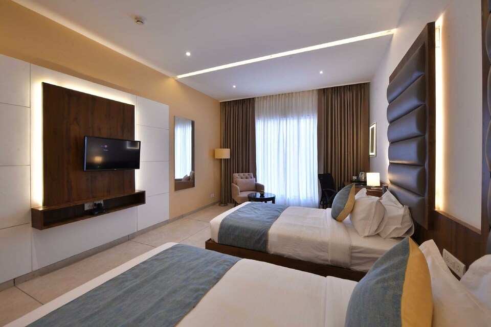 Hotel in Morbi with Indoor Pool, Bandhunagar