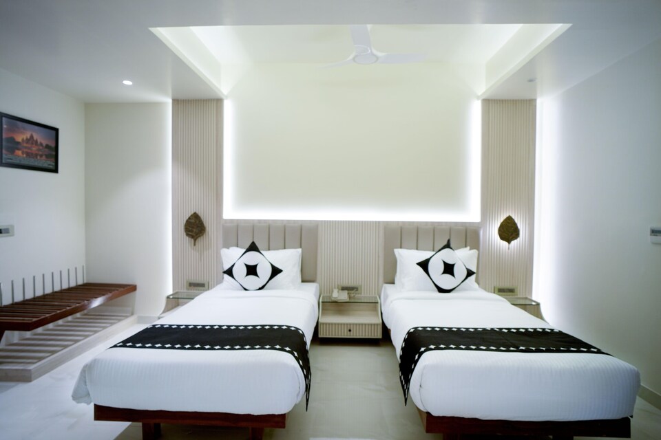 Hotel in Ayodhya near Ram Mandir, Faizabad