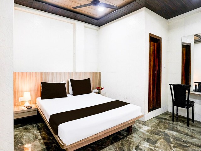 Hotel O Dombivali, voorheen PK Lodging, Dombivli