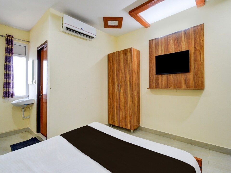 Classic Magnus  Suites Luxury rooms, Hyderabad