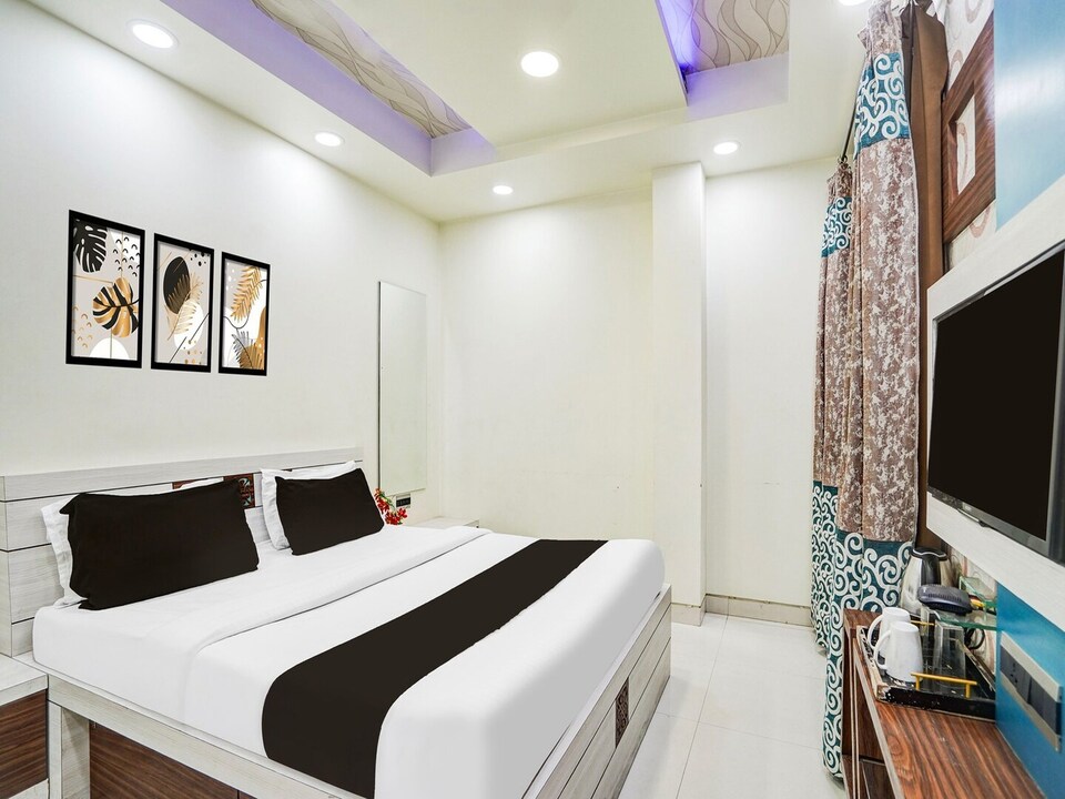 Classic Hotel Arjun International, Lucknow