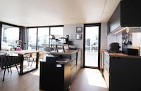 Hausboot mit Sauna und fantastischer Aussicht