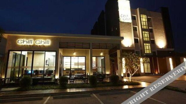 Stylish Deluxe DBL  Peaceful Bangkok Escape