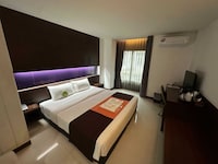 Deluxe City Stay  Near Airport Link & Transport
